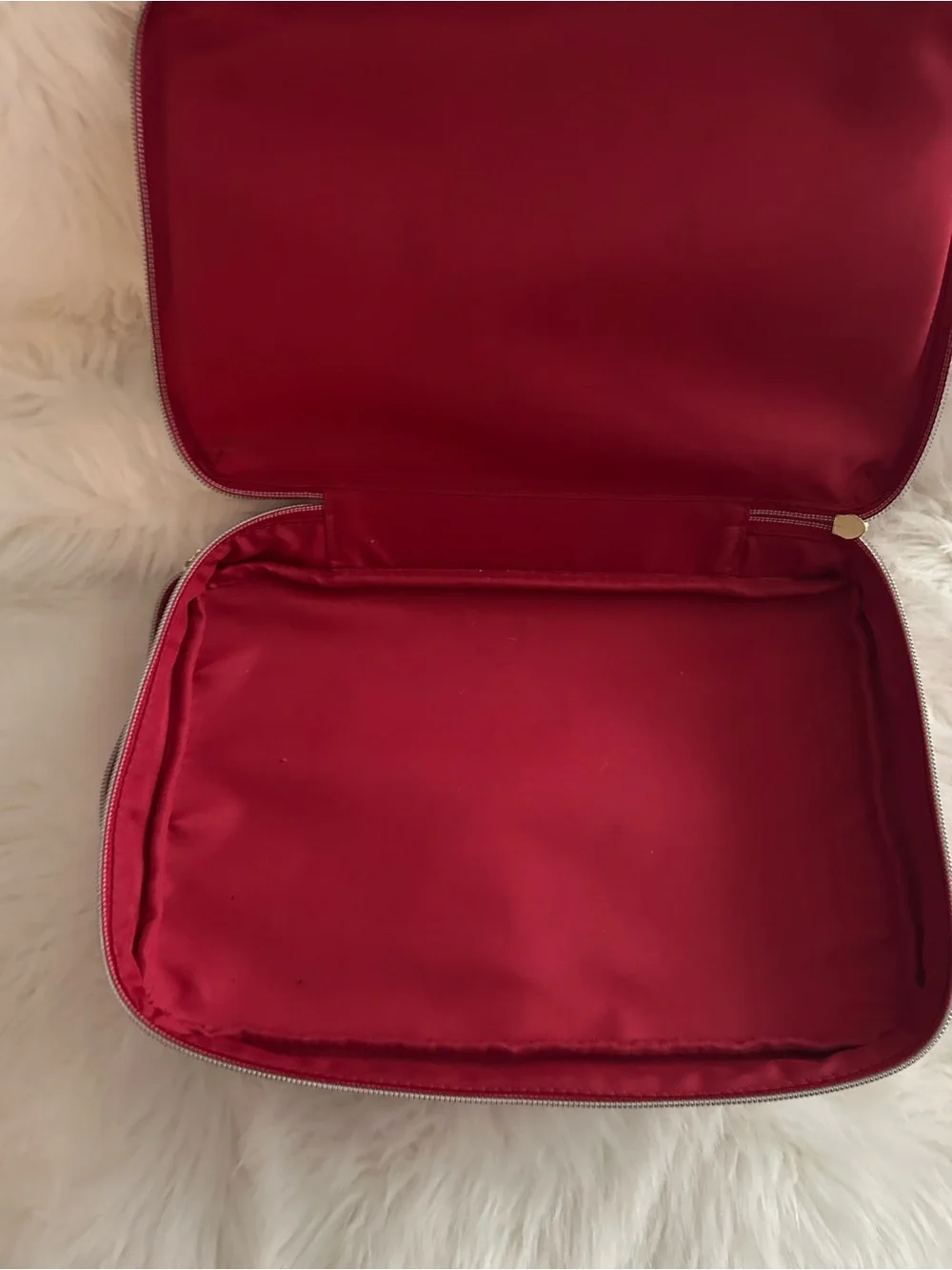 Estee Lauder large  Red Velvet Bow Cosmetic Bag with Gold Zipper